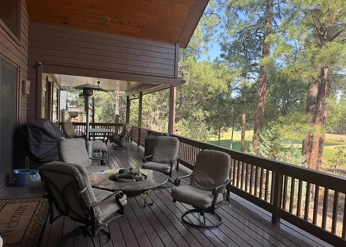 Torreon Getaway On The Greens With Hot Tub, 4 Bedrooms, Sleeps 10 Show Low