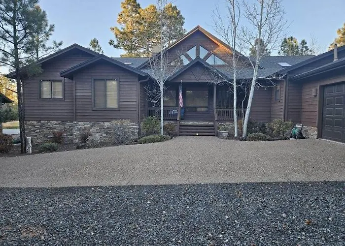 Torreon Getaway On The Greens With Hot Tub, 4 Bedrooms, Sleeps 10 Casa vacanze Show Low